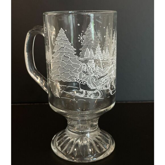 4 Vtg Avon Presidents Club Etched Footed Glass Mugs - Through The Woods Design - Picture 2 of 9